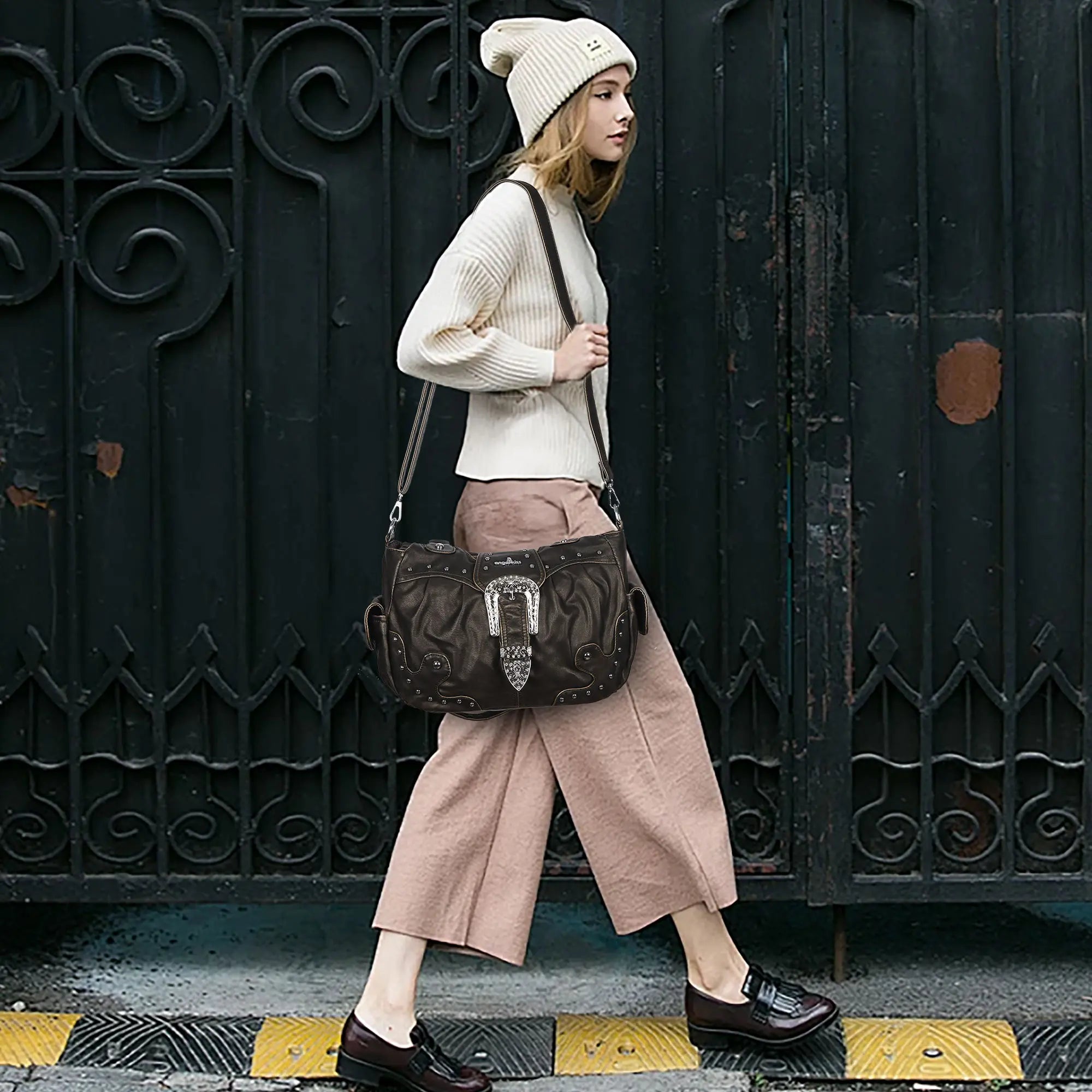 Everyday Hobo Shoulder Bag with Contrast Trim Details