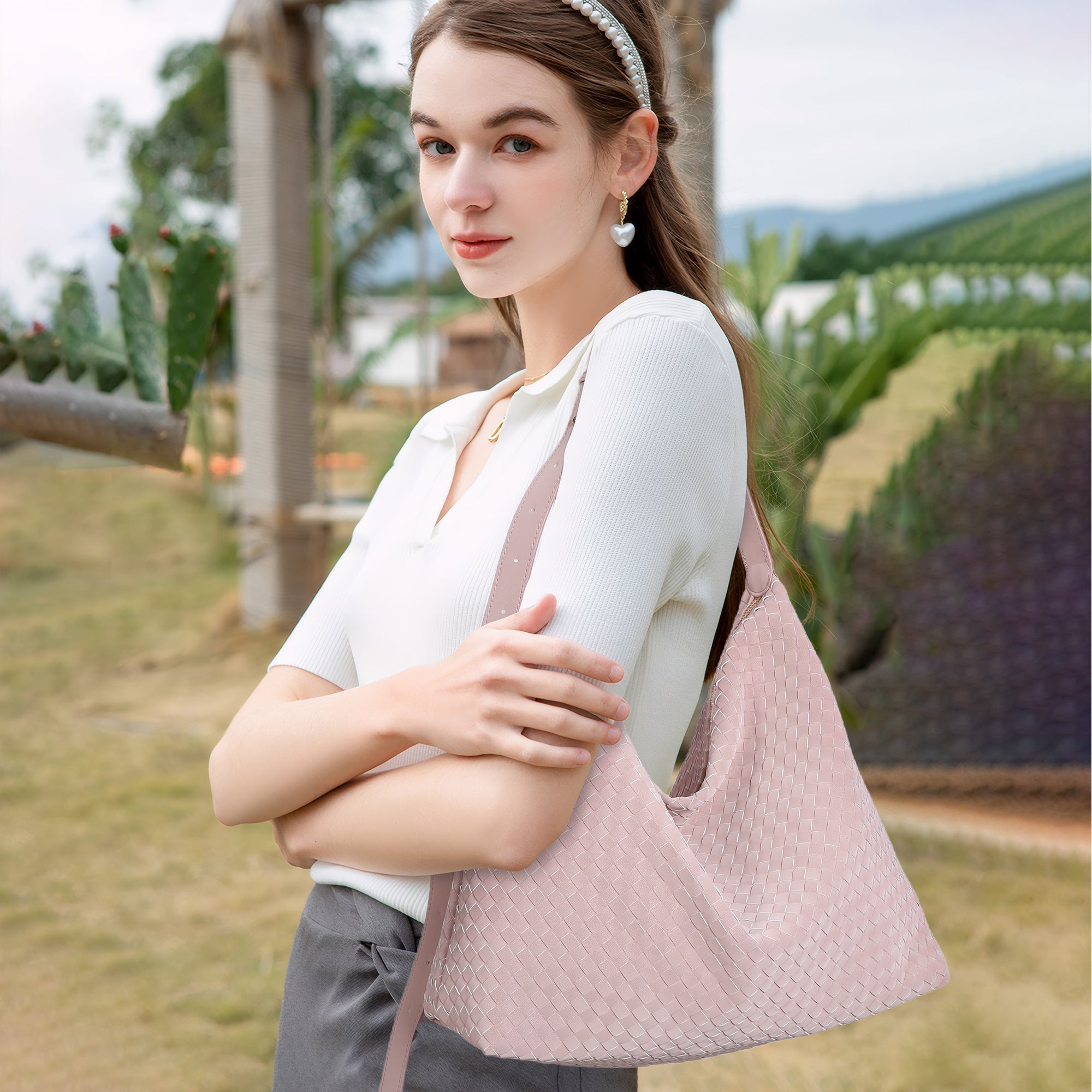 Angel Kiss vintage woven bag women's tote bag