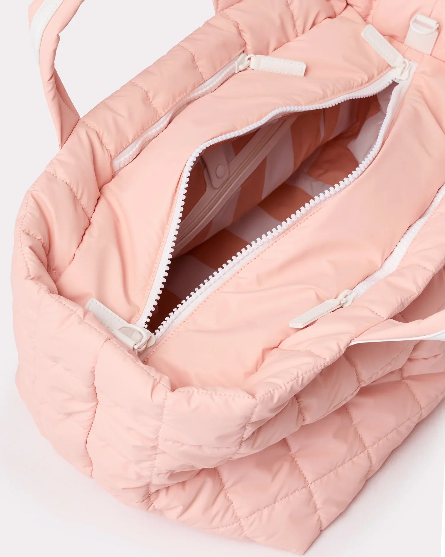 Porter Weekender in Vineta Blush