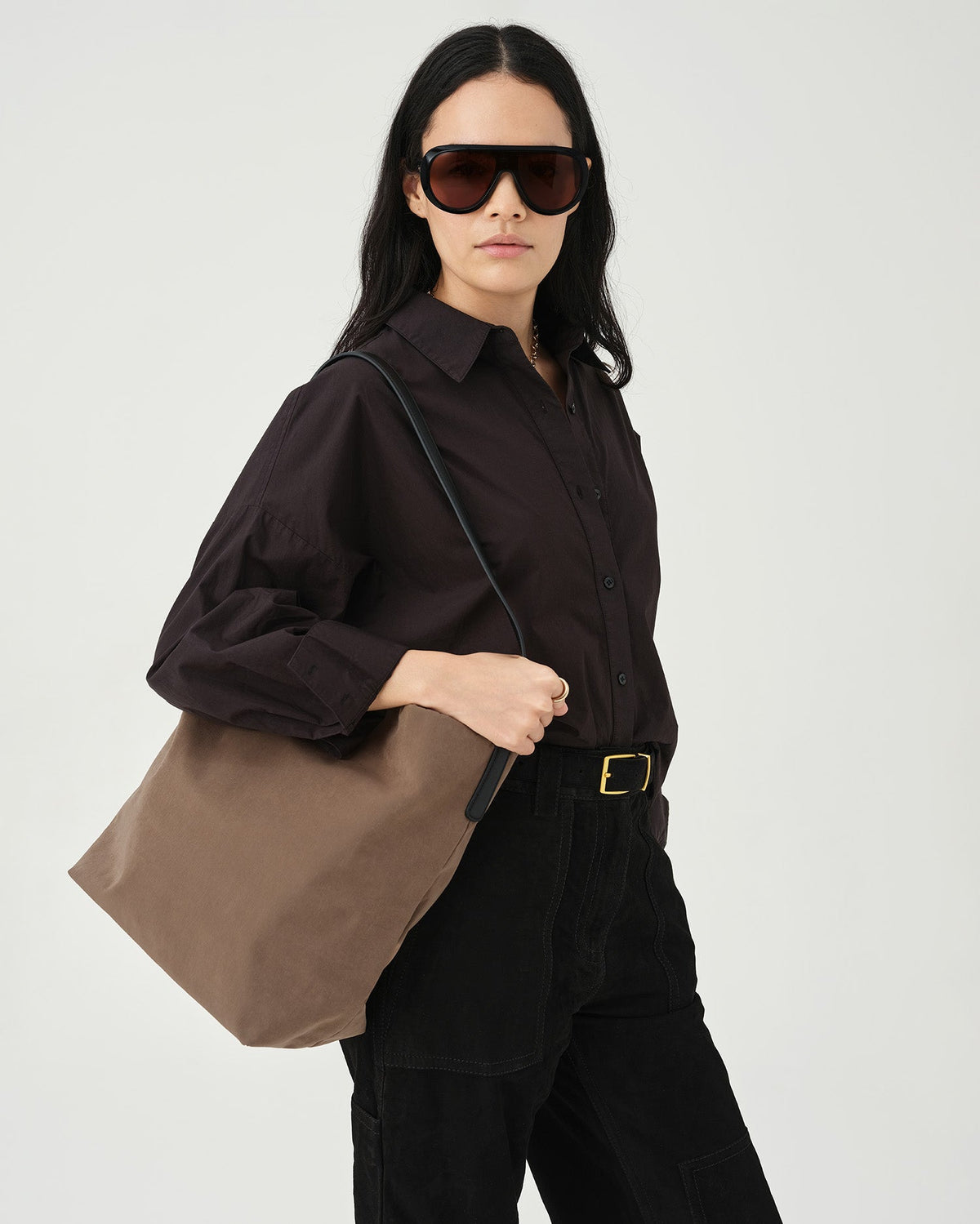 Essence Vertical Tote Mink Trench