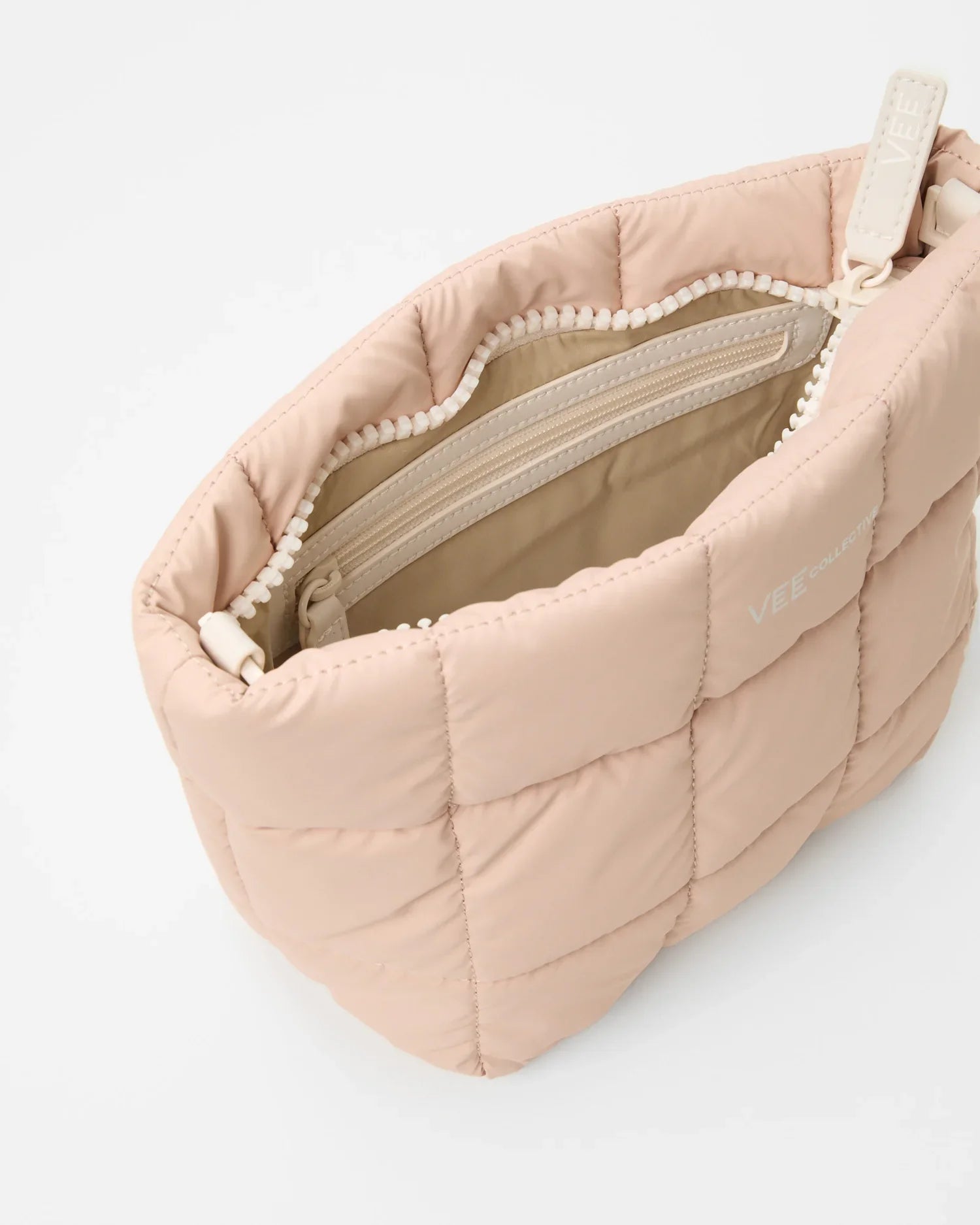 Porter Clutch Cameo Rose