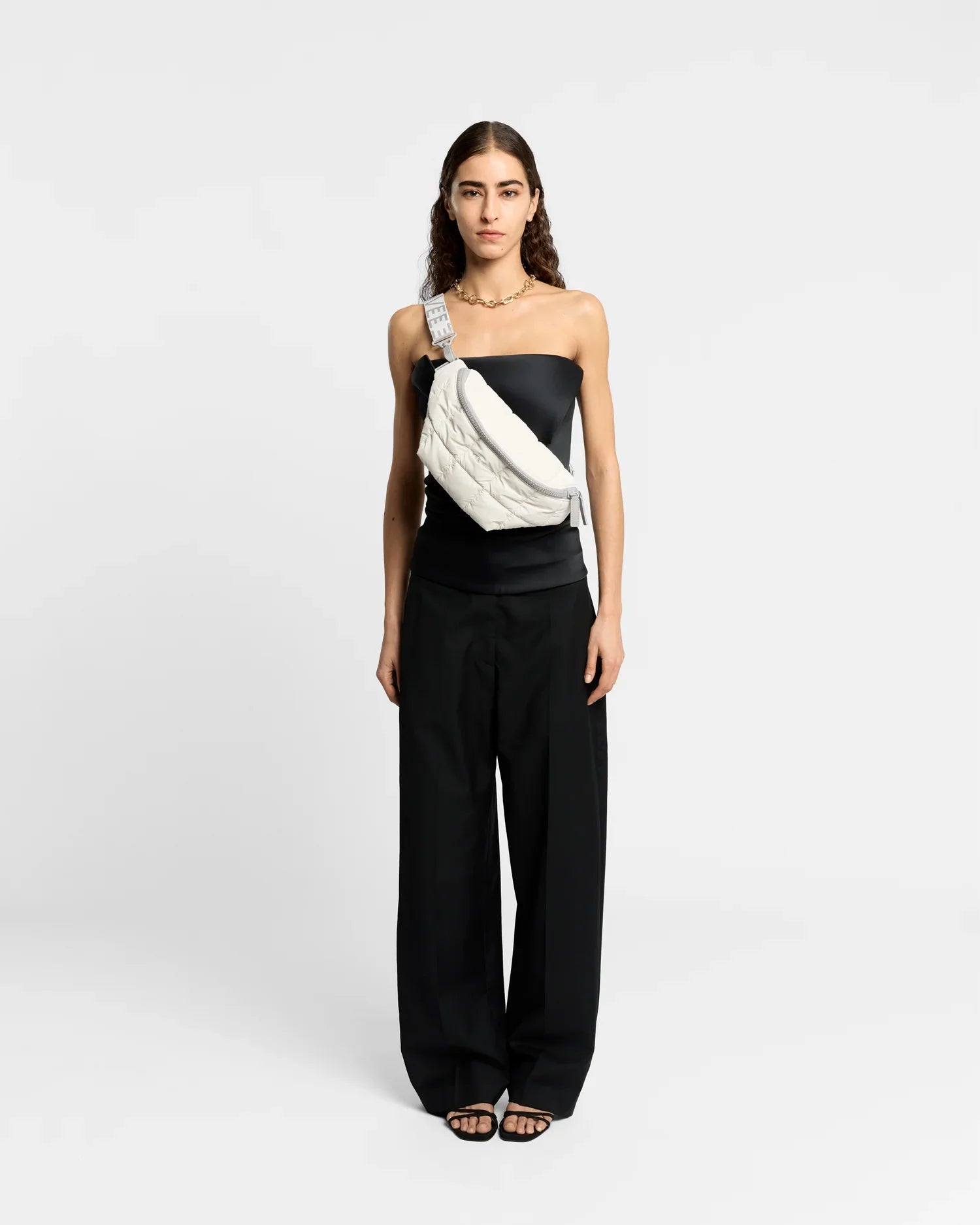 Porter Sling Barely Beige