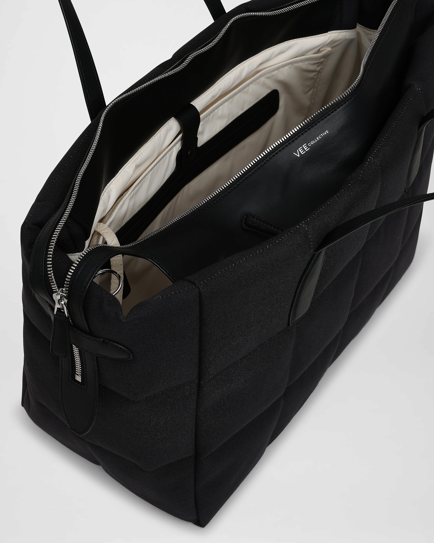 Tela Tote Large Black Canvas