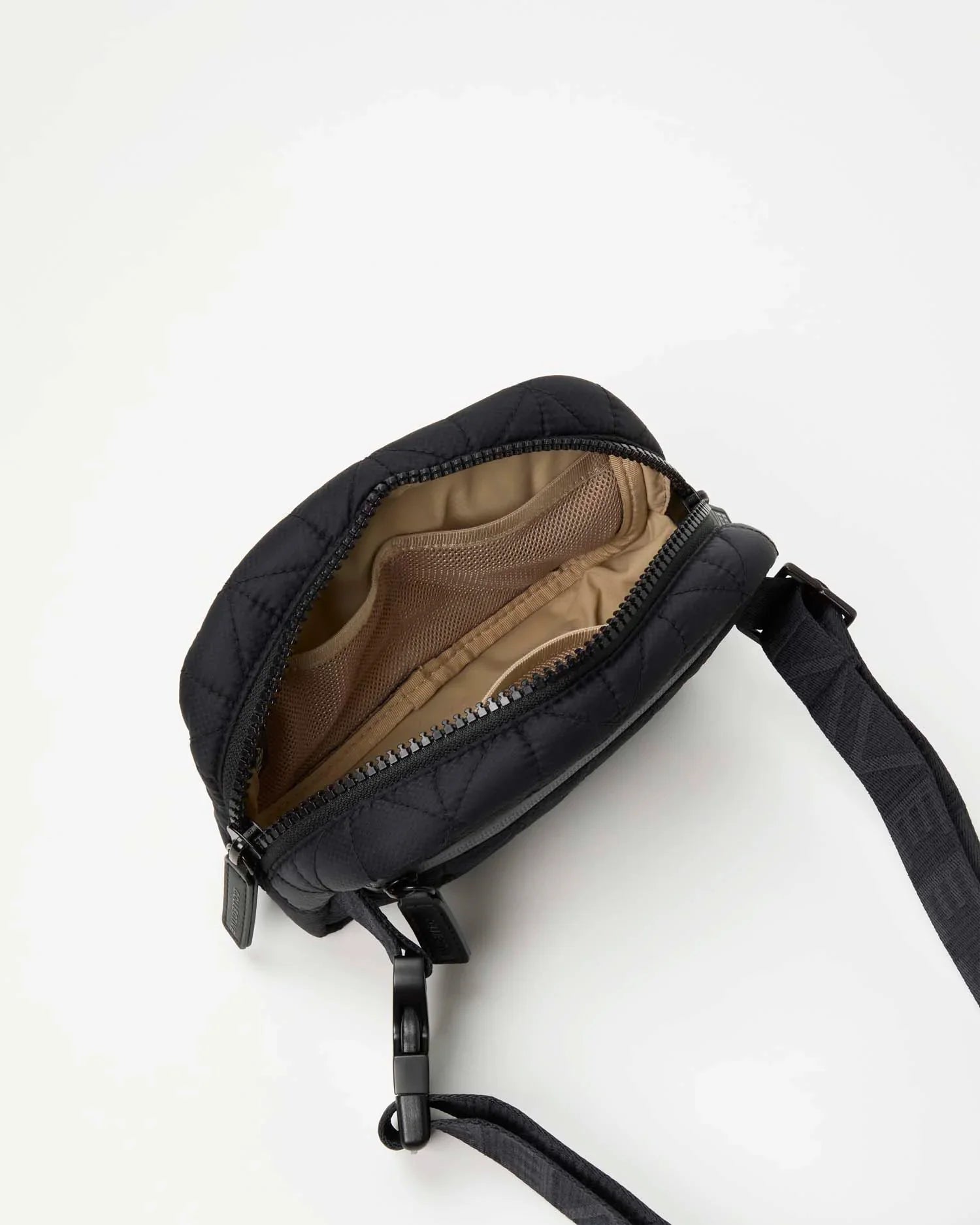 Vee Belt Bag Black
