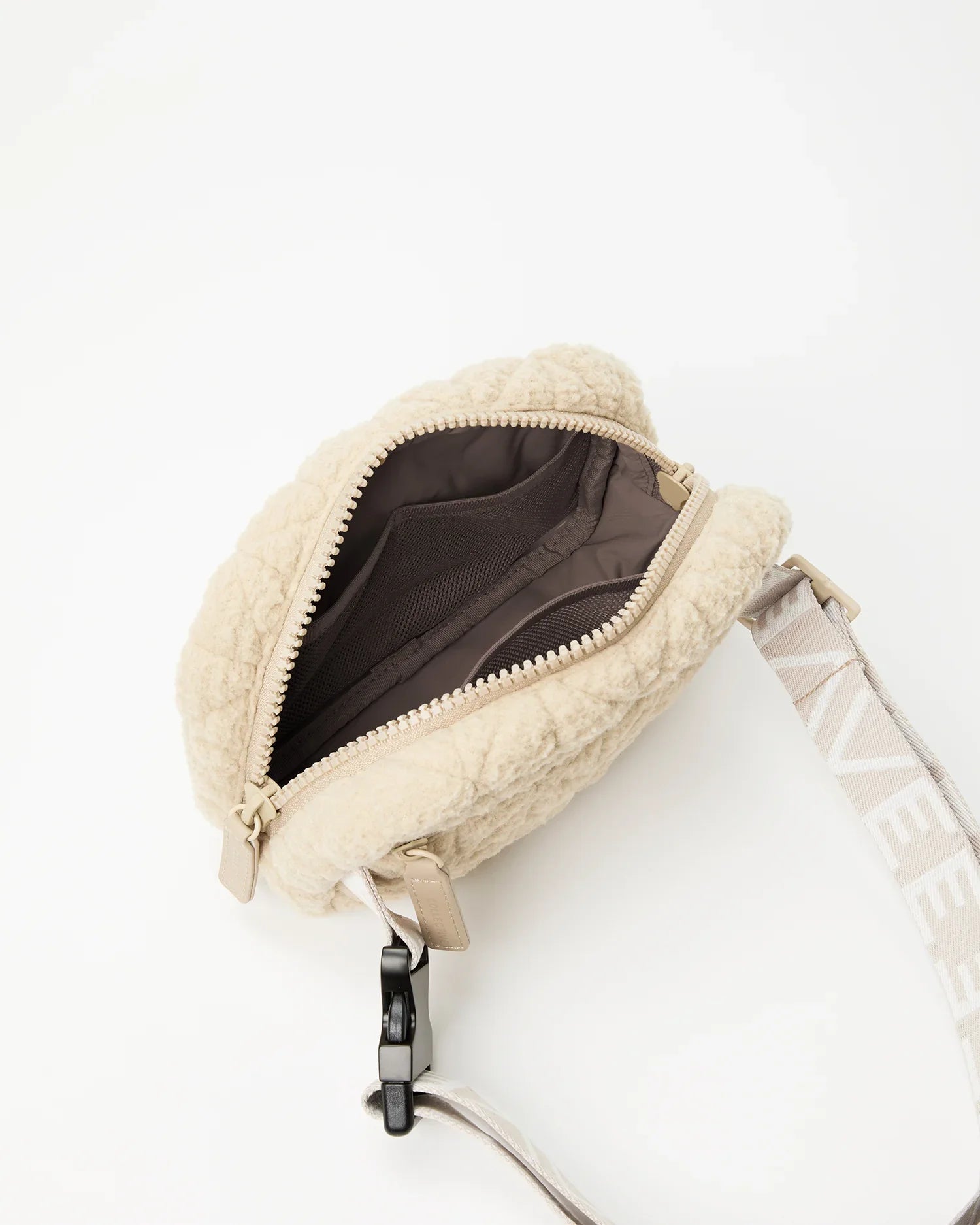 Vee Belt Bag Cream Sherpa