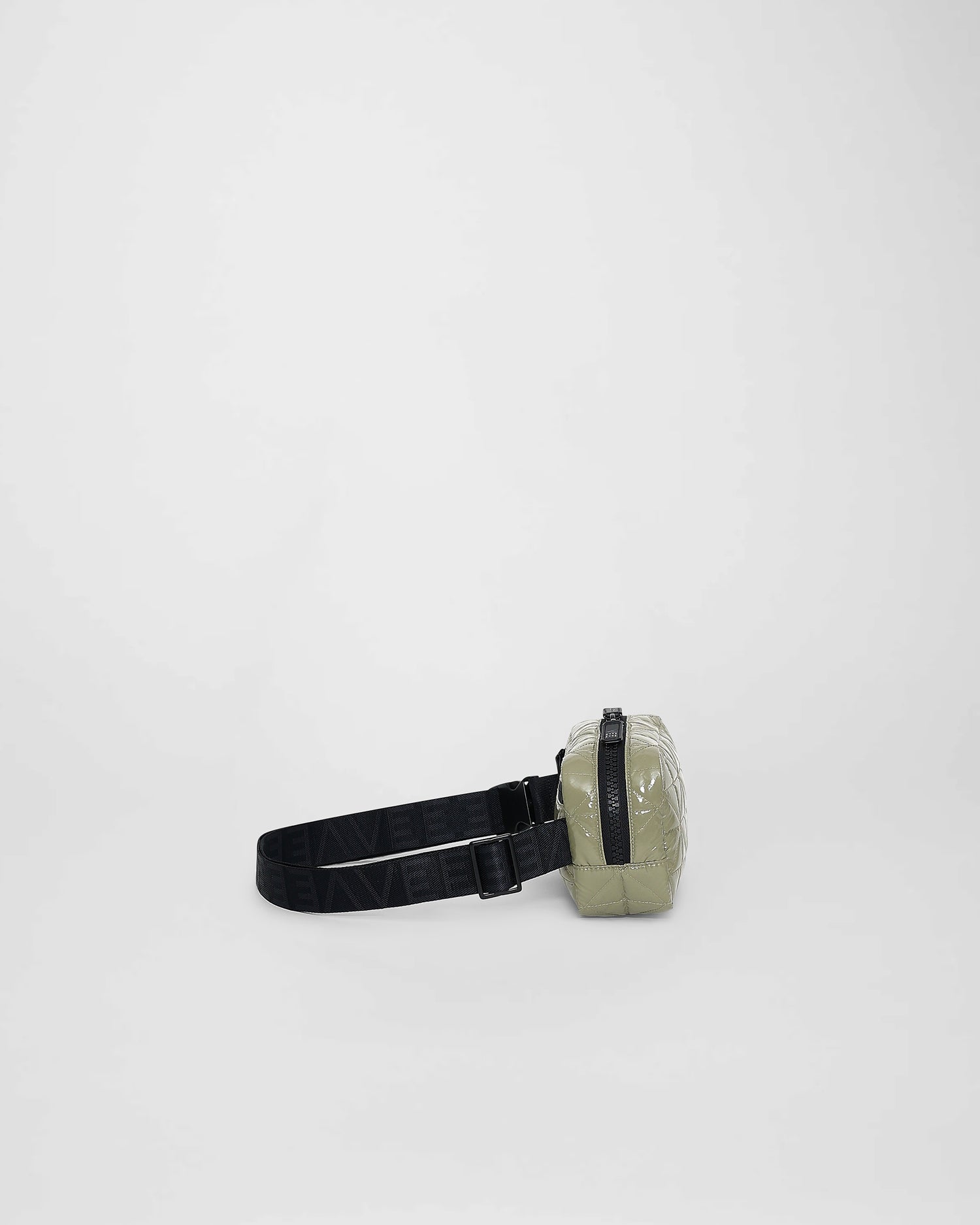 Vee Belt Bag Sage Vinyl