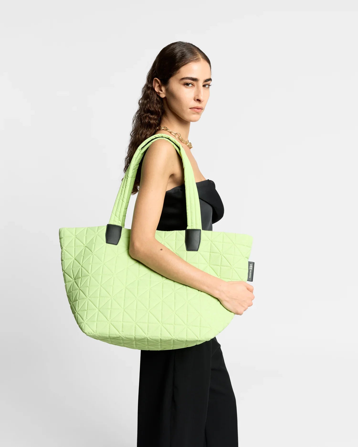 Vee Tote Medium Limelight
