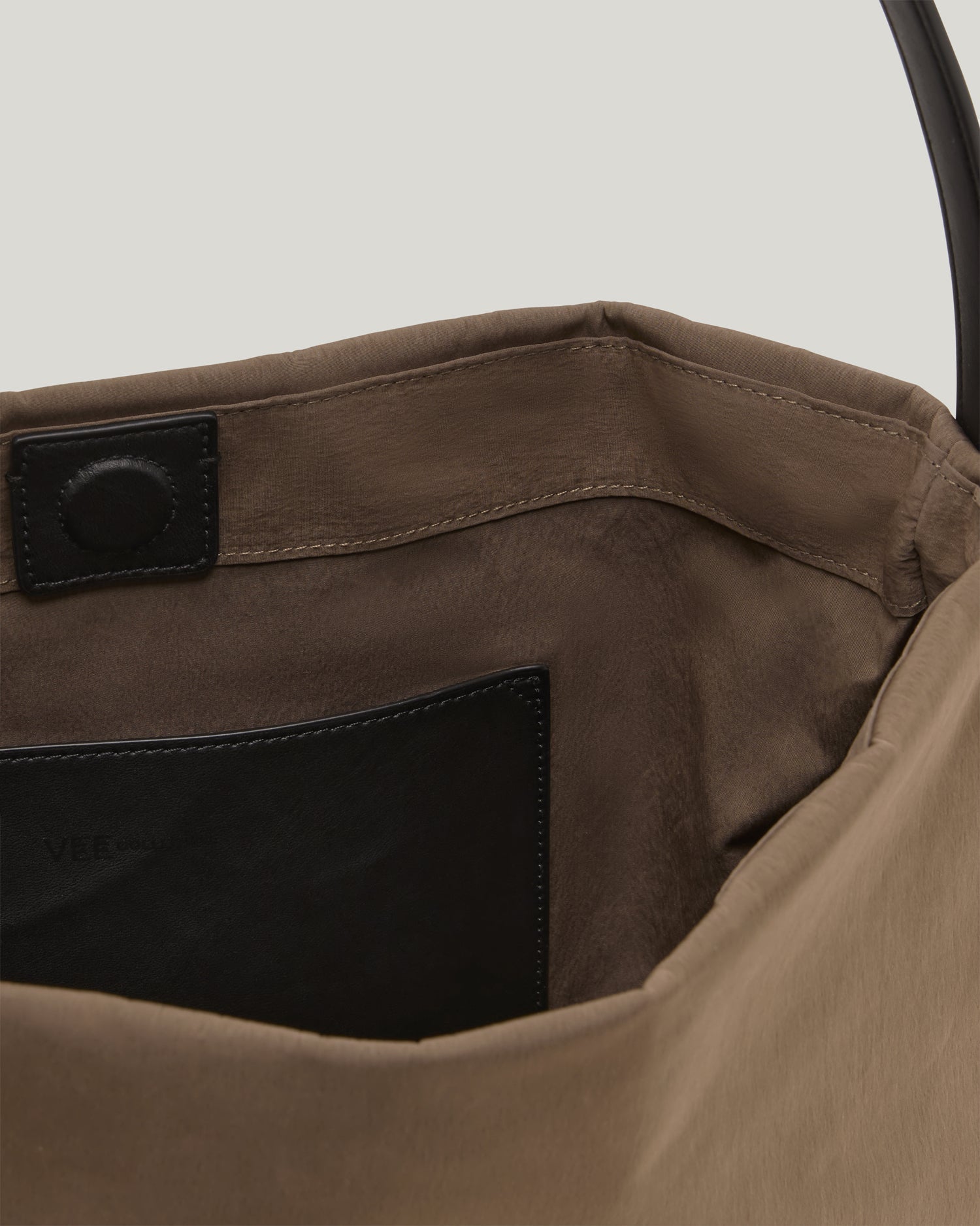 Essence Vertical Tote Black Trench