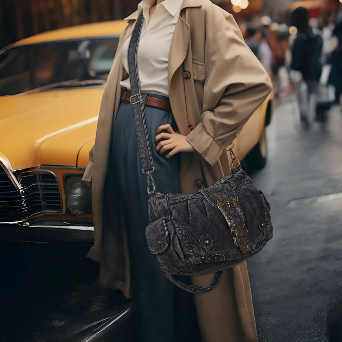 Everyday Hobo Shoulder Bag with Contrast Trim Details