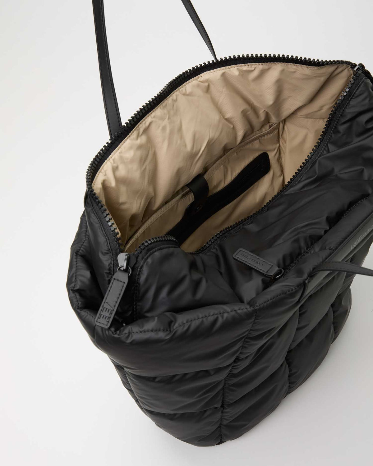Porter Marché Medium Matt Black