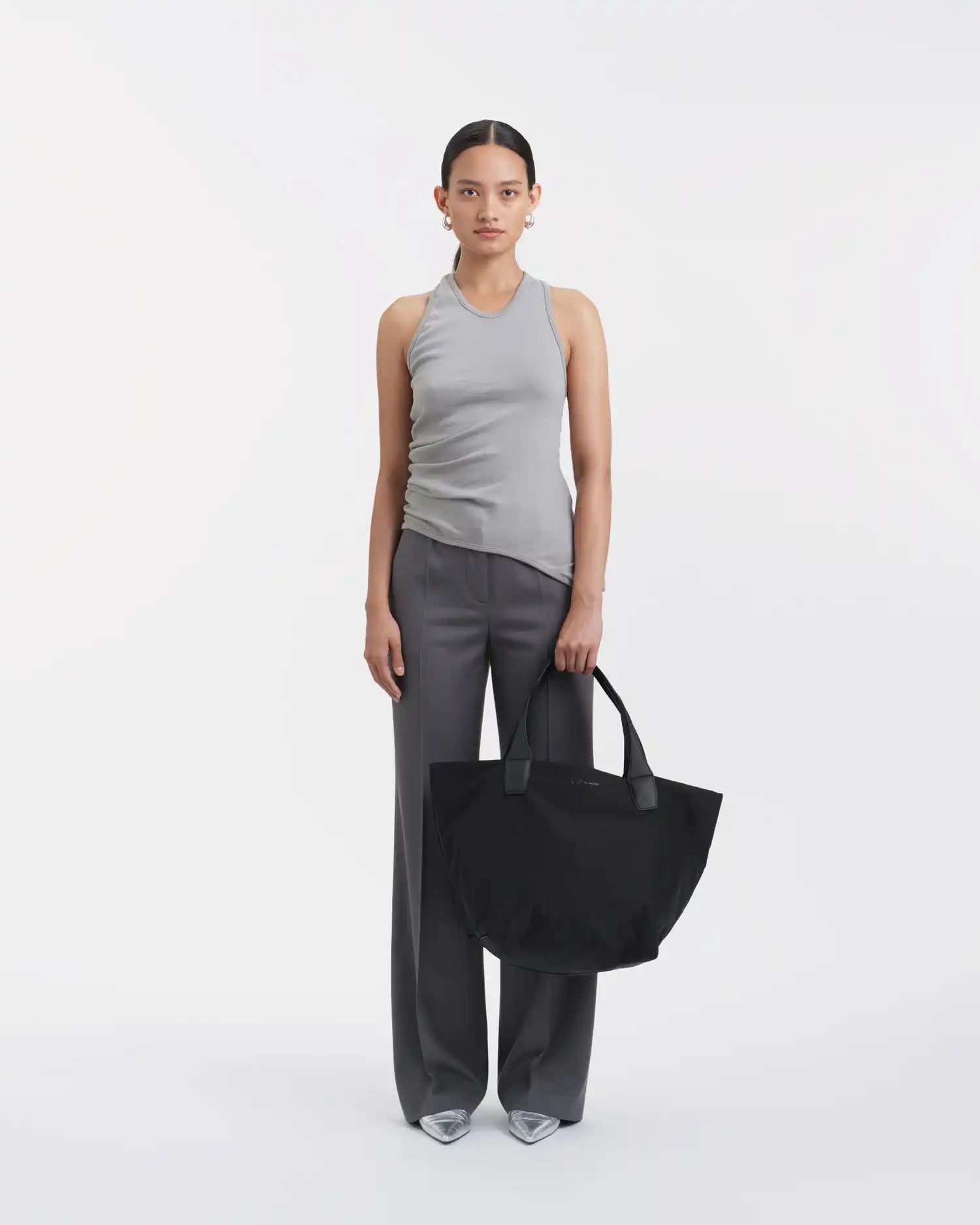 Porter Essence Medium Black