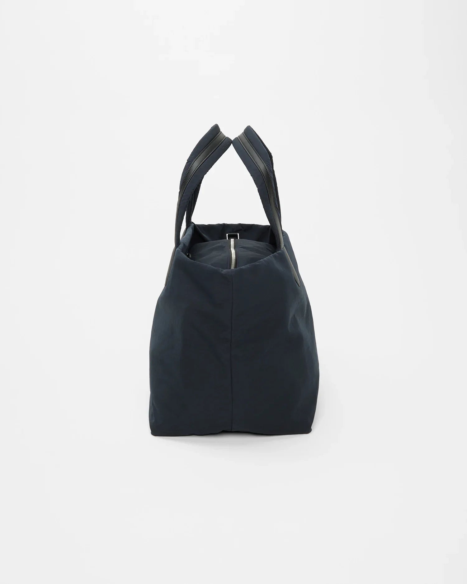 Essence Tote Medium Midnight Trench