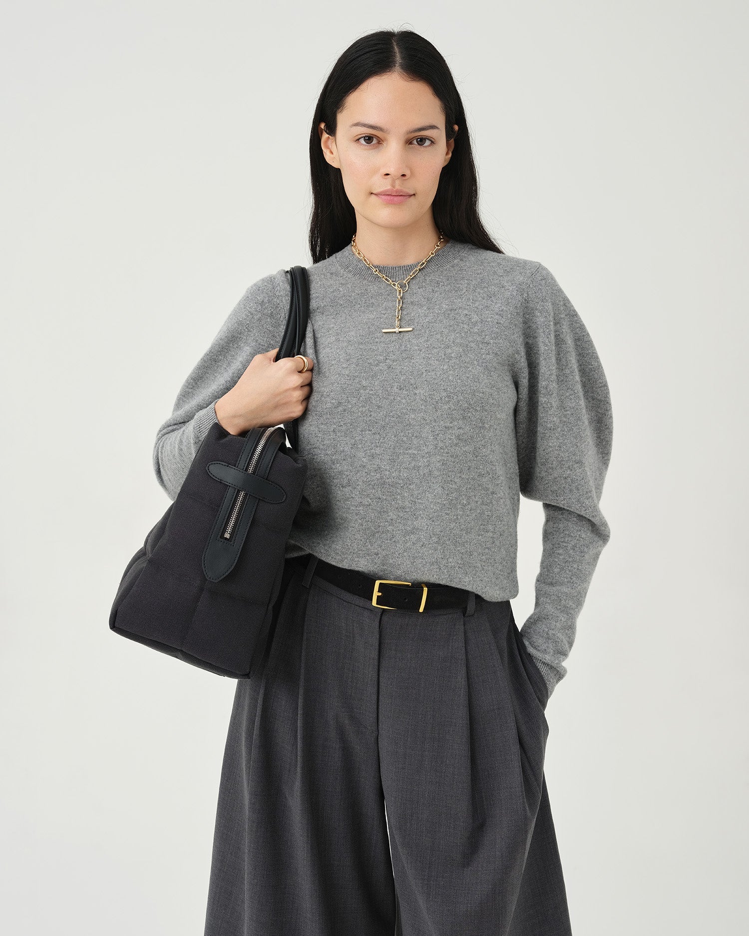 Tela Tote Medium Black Canvas