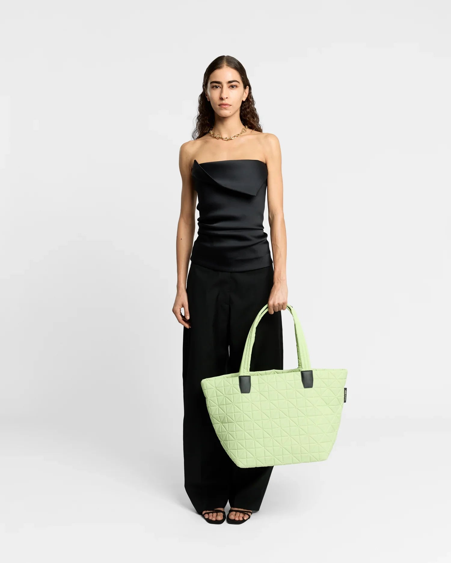 Vee Tote Medium Limelight