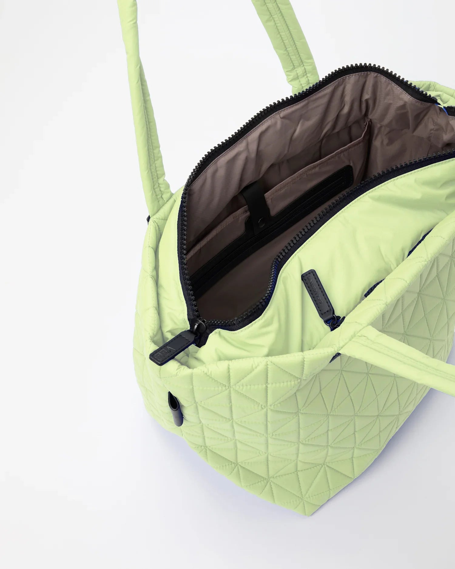 Vee Tote Medium Limelight